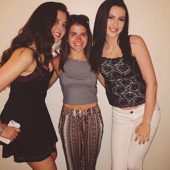 Olive Green Cropped Top - Picture 3 of 3